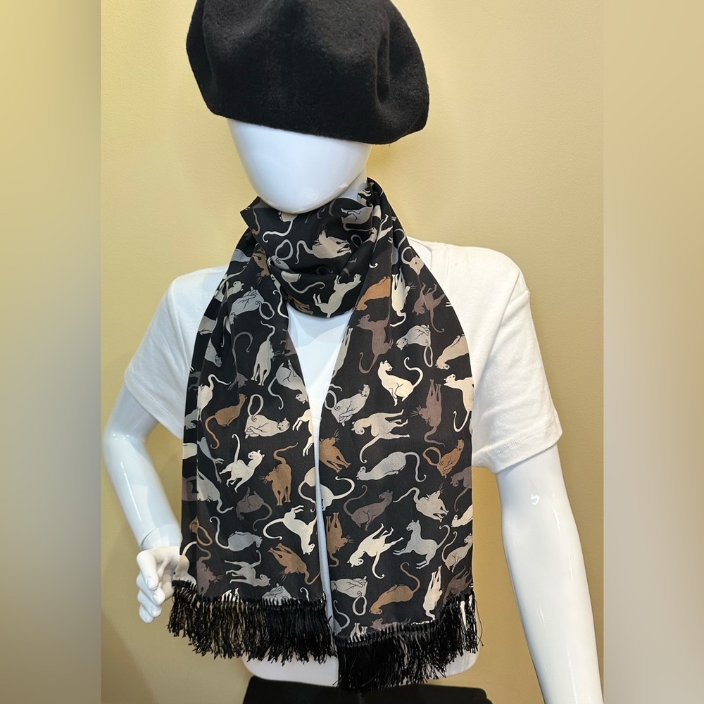 🌟HP🌟VTG 1990s Museum of Fine Arts Boston (MFA) Black 100% Silk Cat Scarf Fringe